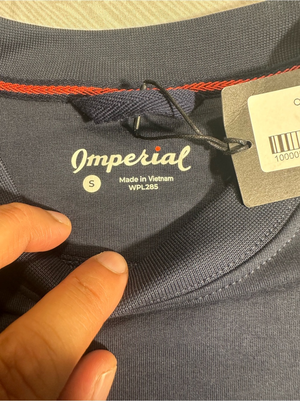 Oyster Harbors Club Imperial Crewneck Men's long Sleeve in Navy size Small $100